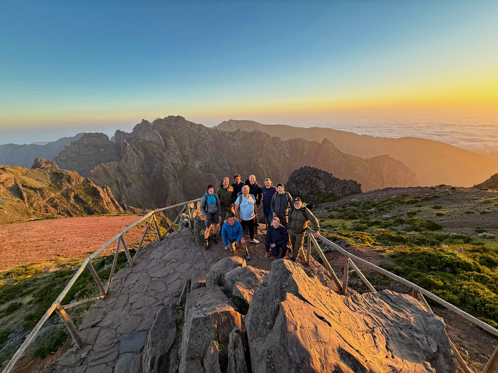 Moby Dick III Crew auf dem Gipfel Pico do Areeiro