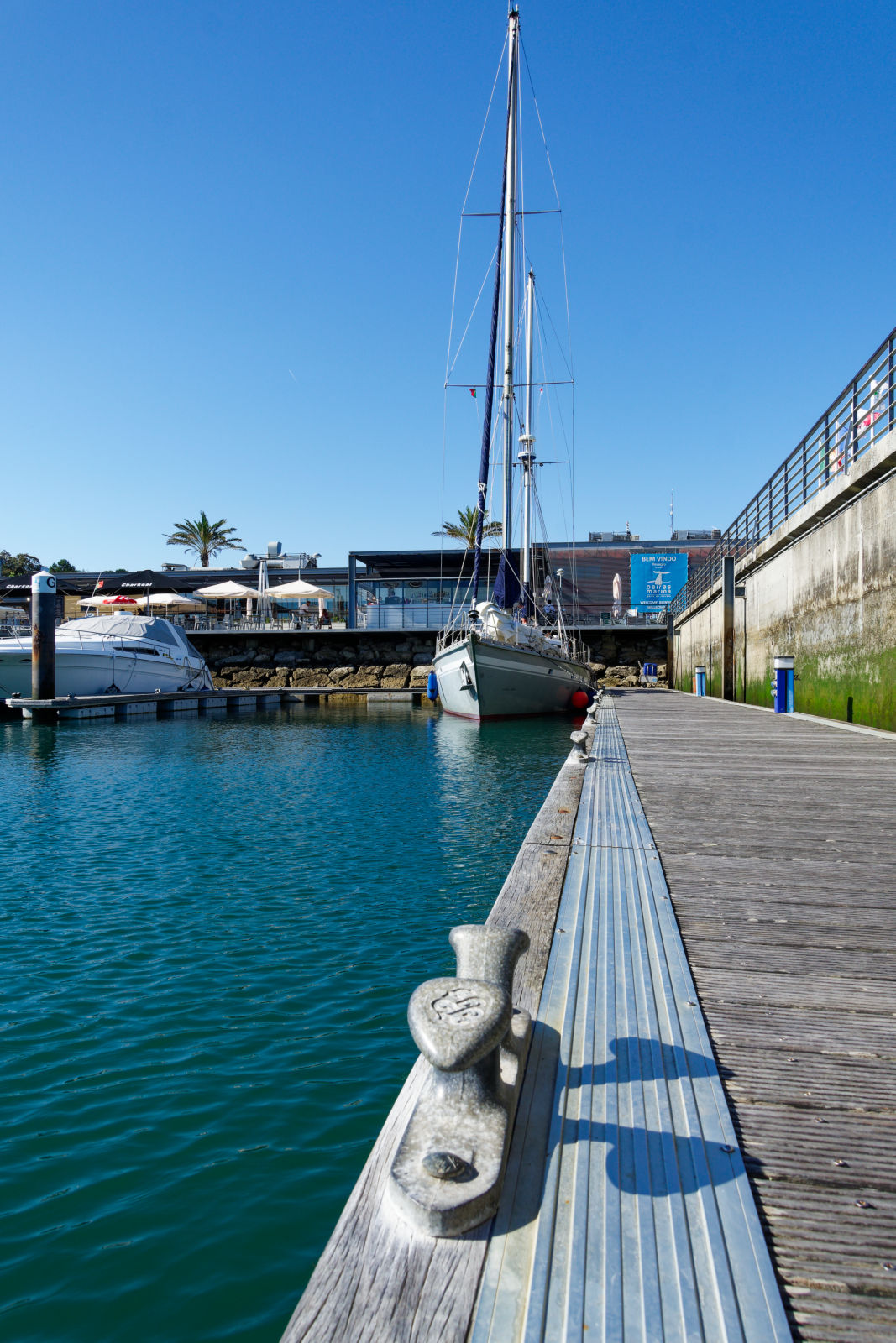 Moby Dick III liegt startbereit in Marina Oeiras