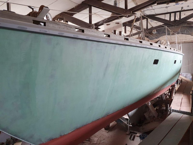 Moby Dick III neues Überwasserschiff